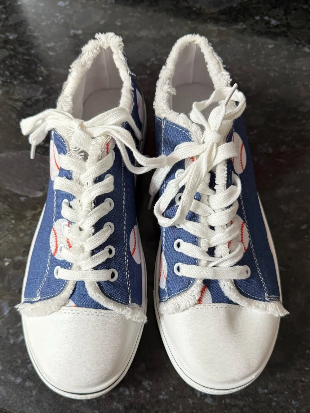 Women’s Canvas Denim Baseball Print Lace Up Sneakers Size 9.5 Blue White NWOT